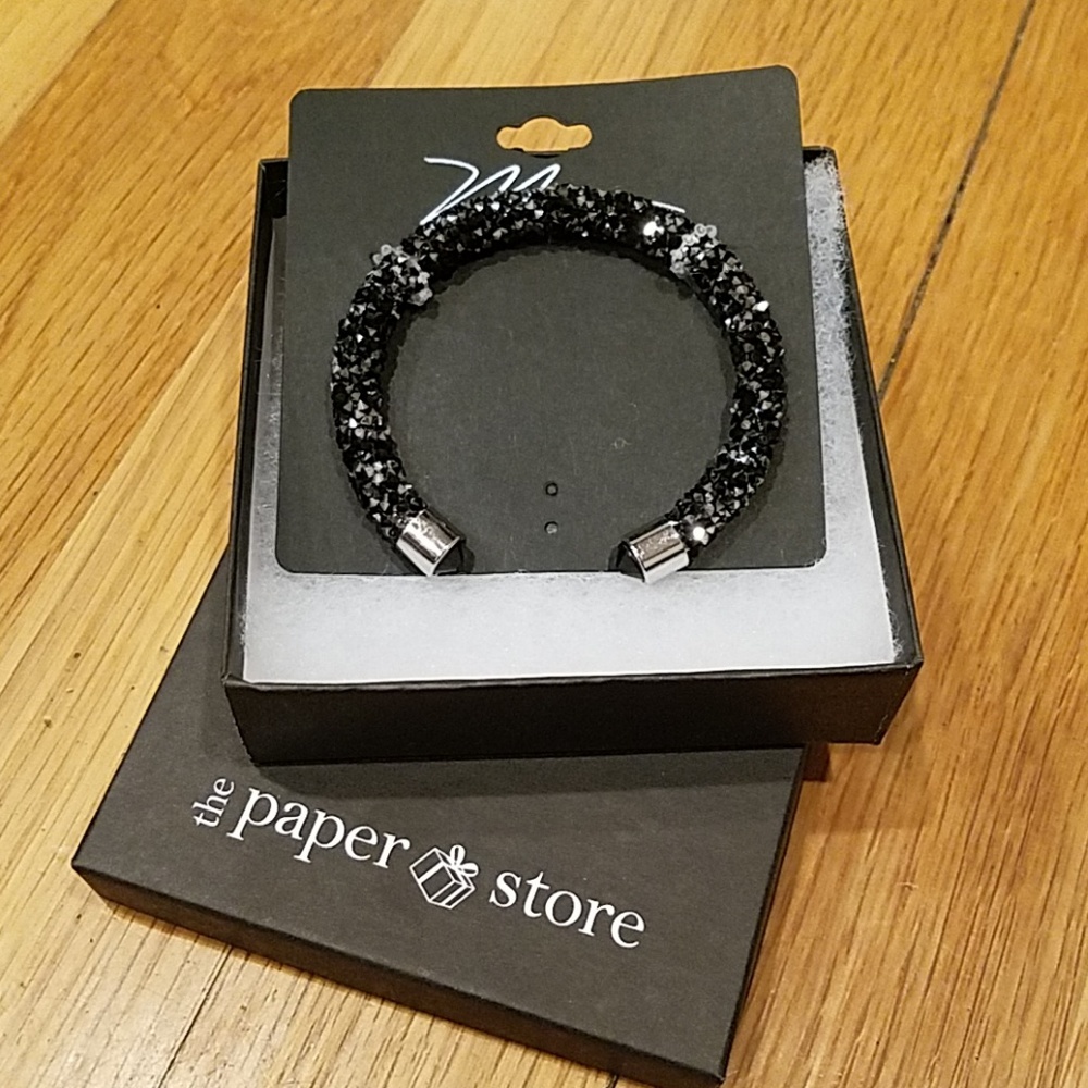⬇️Cute bracelet